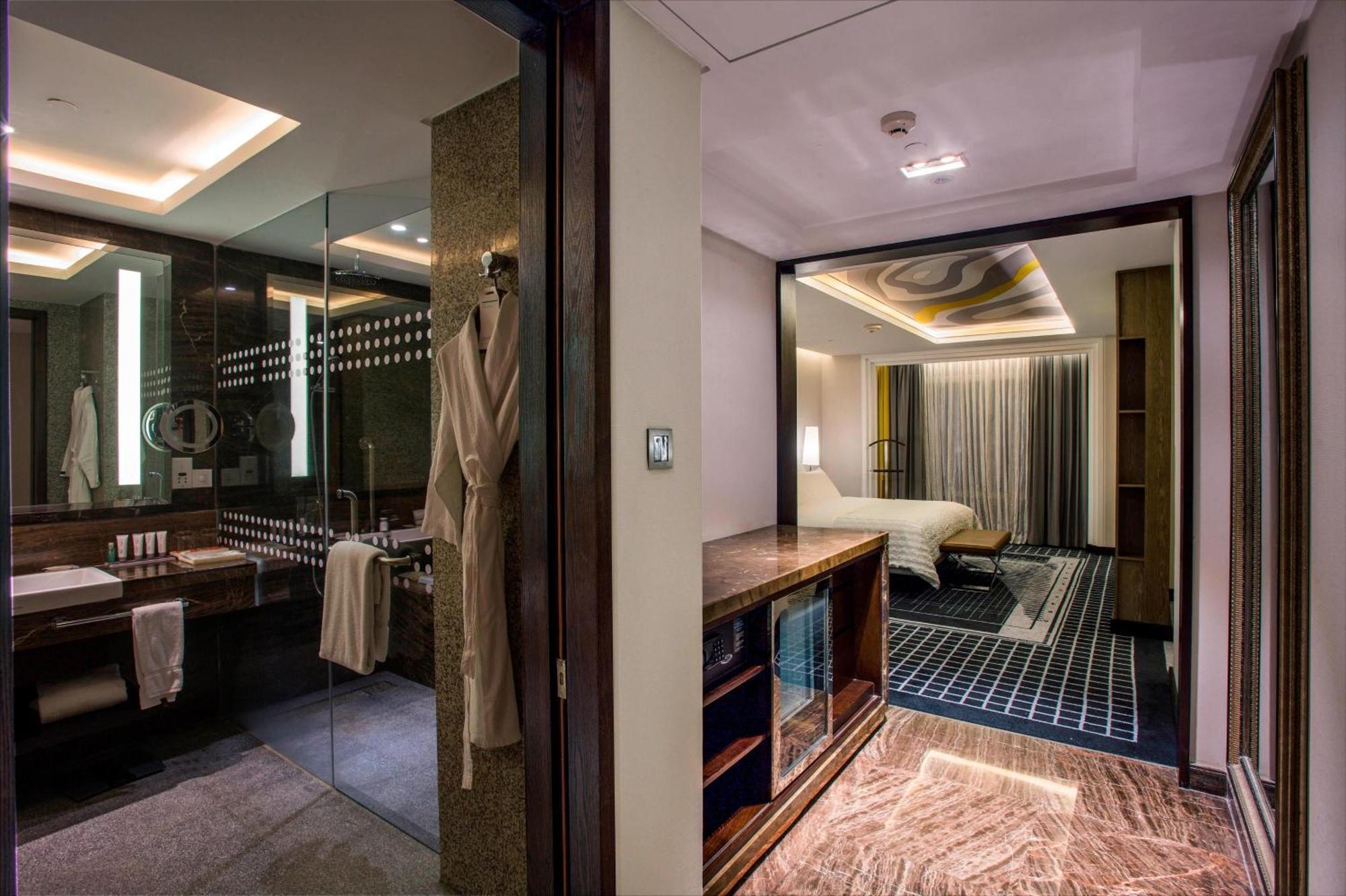Le Meridien Dhaka Exterior photo